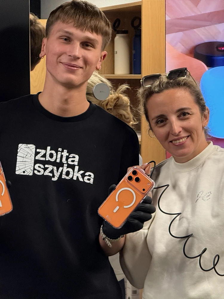 Wymiana ekranu w iPhone — serwis ZbitaSzybka Szczecin