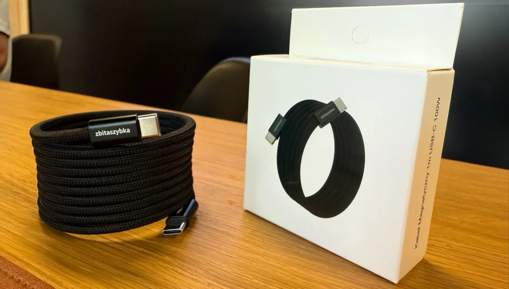 Kabel magnetyczny USB zdj